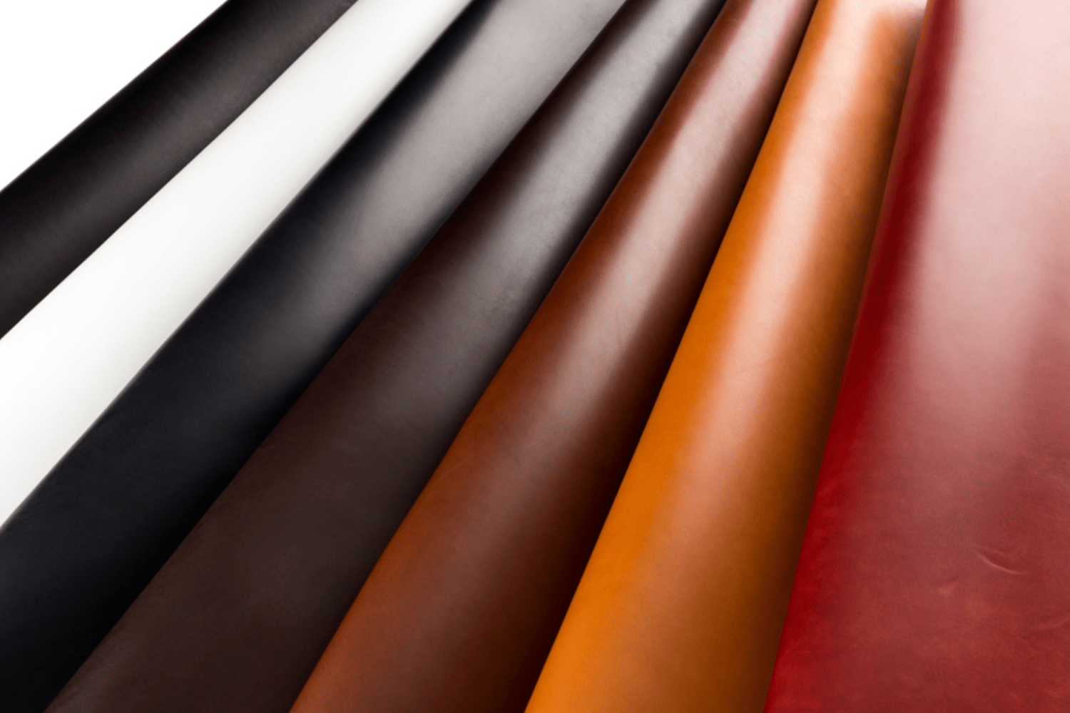 MC-miniwallet。蔵前の革職人が製作した国産牛革のミニ財布。財布に使用しているレザーの拡大イメージ。